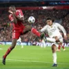 Real Madrid: Un Gran Impulso en la Búsqueda de un Defensa del Liverpool