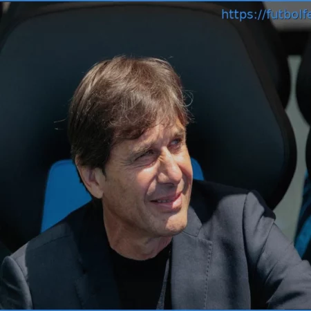 Nápoles, Conte: «Fue una temporada compleja, 11 nuevos jugadores en la plantilla»