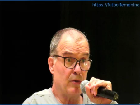Uruguay: Bielsa y la convocatoria para el Mundial sin Suárez ni Cavani