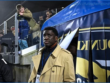 Selçuk Demir: Demba Ba Permanecerá en el Dunkerque la Próxima Temporada