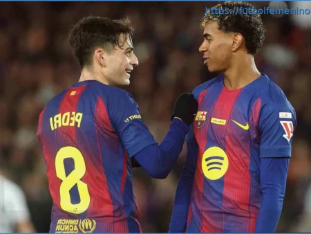 La Liga Equipo de la Temporada: Cuatro jugadores del Barcelona incluidos, estrellas de mitad de tabla con impacto