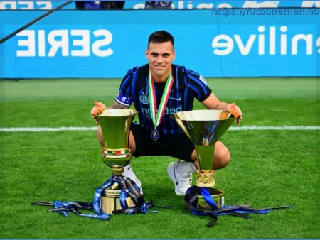 Lautaro Martínez cierra la puerta a un fichaje por el Barcelona: «Si no me echan, me quedo»