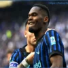 Bonny exalta San Siro («El estadio más grande del mundo») y subraya la naturaleza ambivalente de Chivu