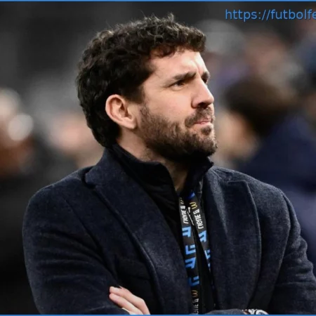 Pierre Sage parte, Jean-Louis Leca director deportivo del Lens tiene varios frentes abiertos