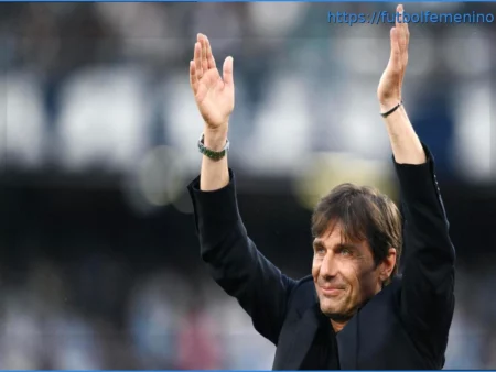 Conte se despide del Napoli: «¡Dos años ganadores y de gran pasión. Gracias!»